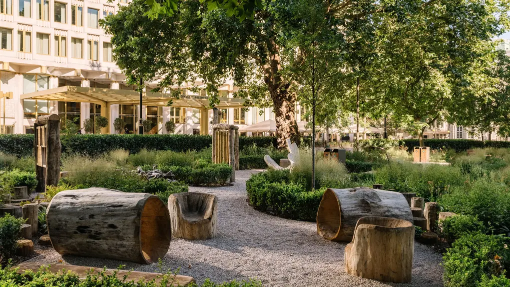 Grosvenor Square with trees and plants