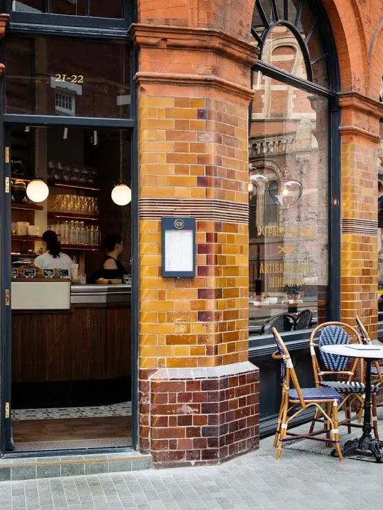 Exterior of Comptoir Cafe