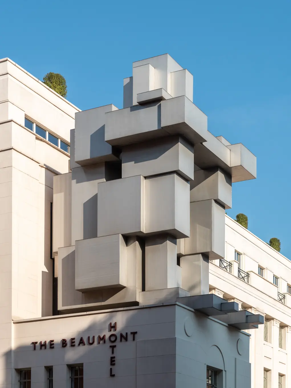 Beaumont hotel exterior