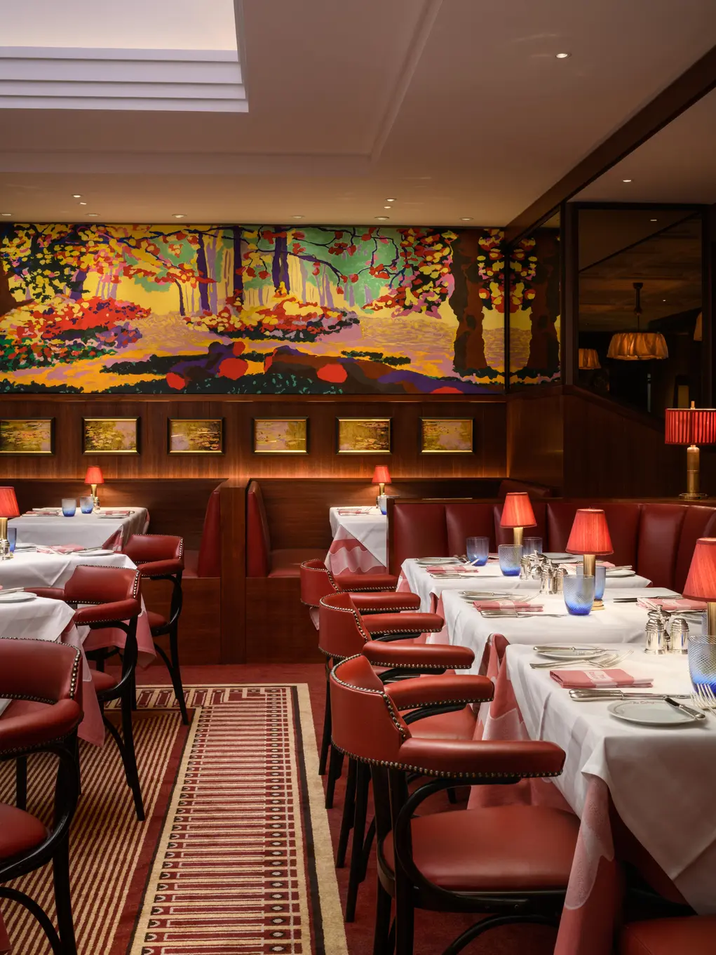 The Colony Grill Room interior