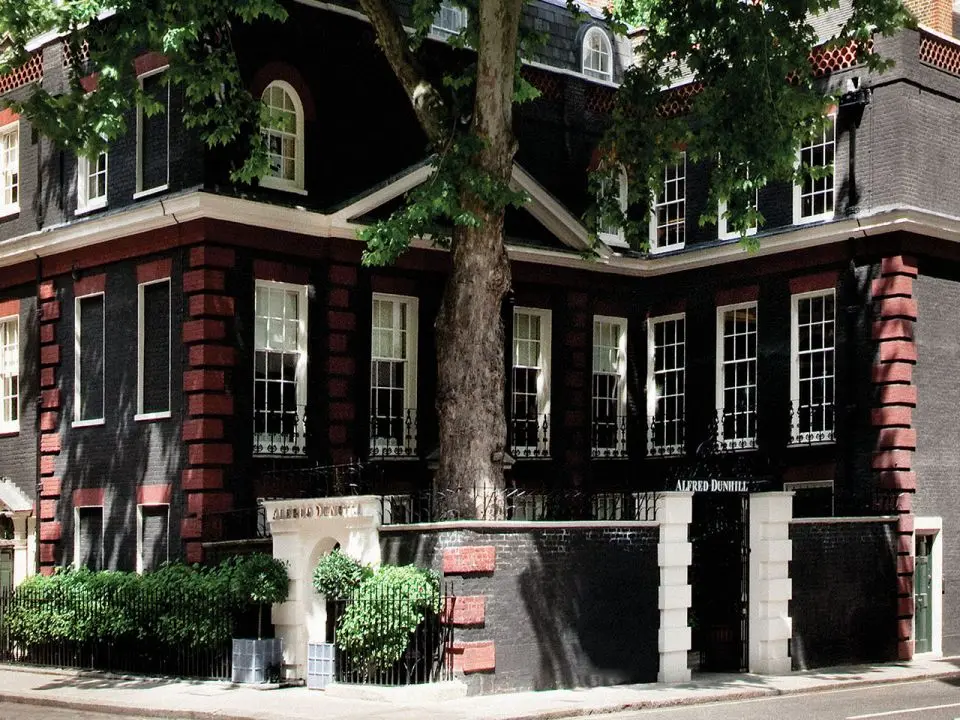 Exterior of Alfred Dunhill