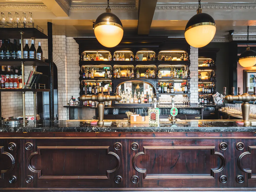 The bar at The Barley Mow