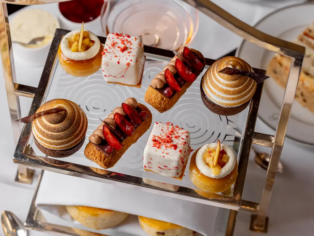 Cakes on a tiered tray